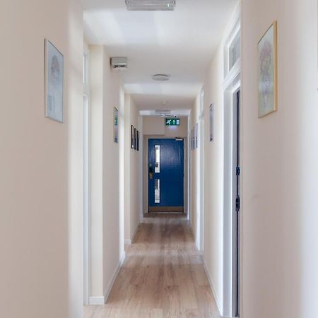 Crendon House Boutique Hotel High Wycombe Buckinghamshire Exterior foto