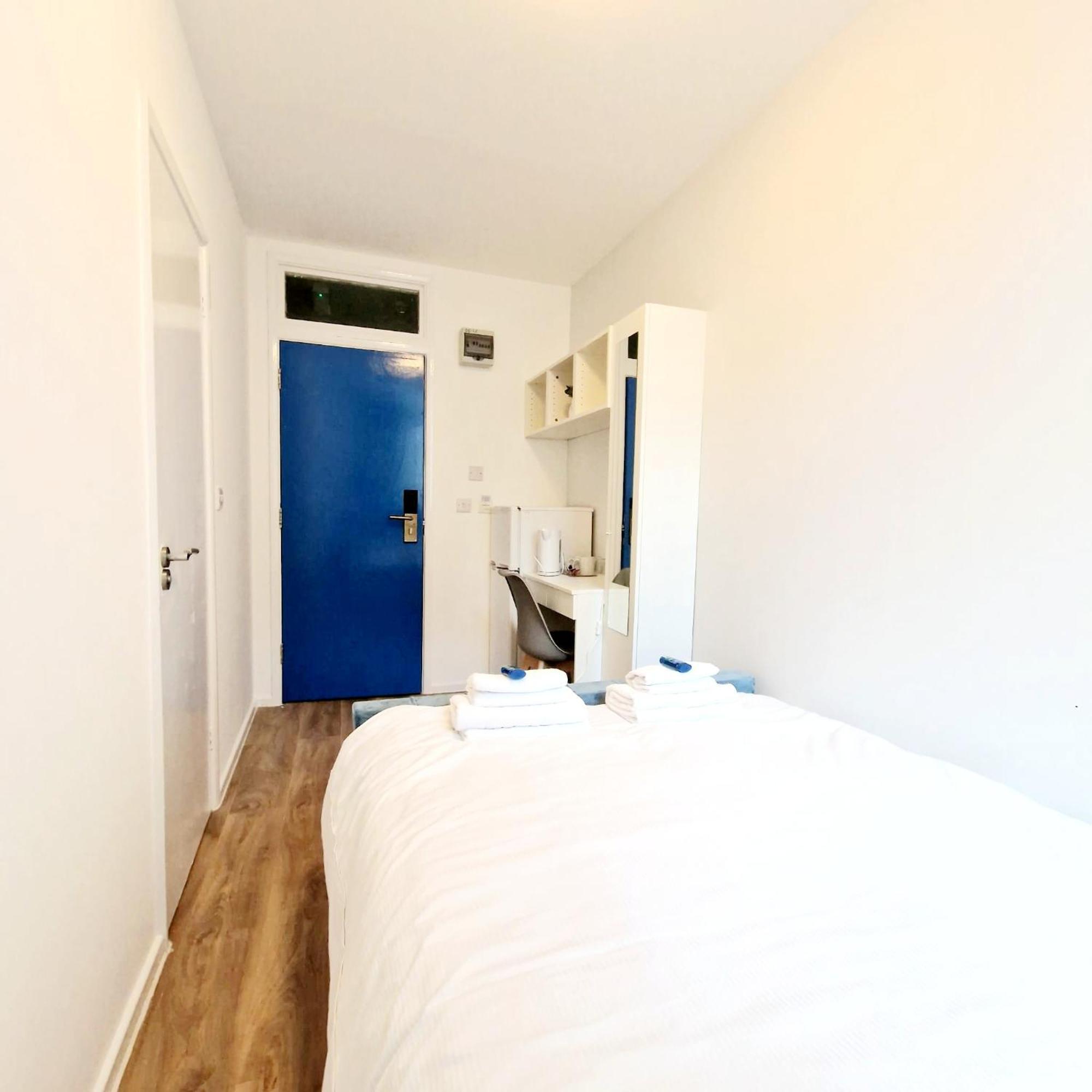 Crendon House Boutique Hotel High Wycombe Buckinghamshire Exterior foto